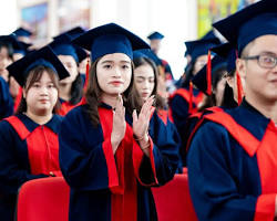Hình ảnh về Tập thể Điều dưỡng viên rạng rỡ trong ngày tốt nghiệp