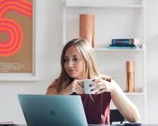 Hình ảnh về Distance Learning Setup Student studying online