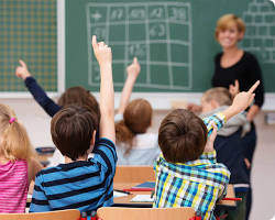 Hình ảnh về Students in a classroom