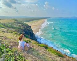 Hình ảnh về Phong cảnh thiên nhiên tươi đẹp tại Ninh Thuận với biển xanh, cát trắng, nắng vàng