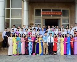 Hình ảnh về Đội ngũ giảng viên nhiệt tình hướng dẫn học viên tại Giải Pháp Chọn Trường